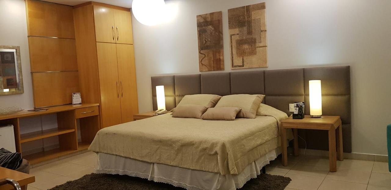 Hotel Das Palmeiras Paracatu Buitenkant foto