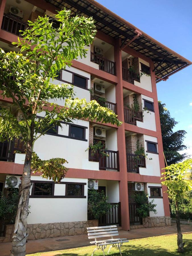 Hotel Das Palmeiras Paracatu Buitenkant foto