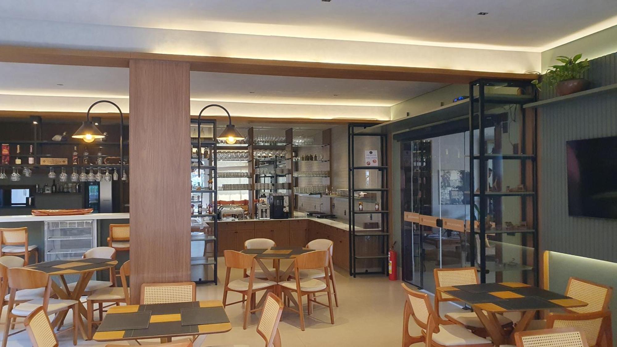 Hotel Das Palmeiras Paracatu Buitenkant foto