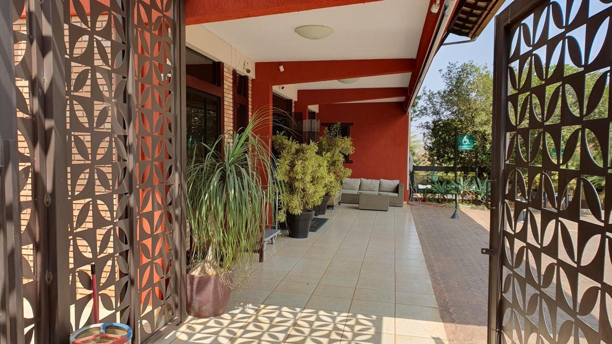 Hotel Das Palmeiras Paracatu Buitenkant foto