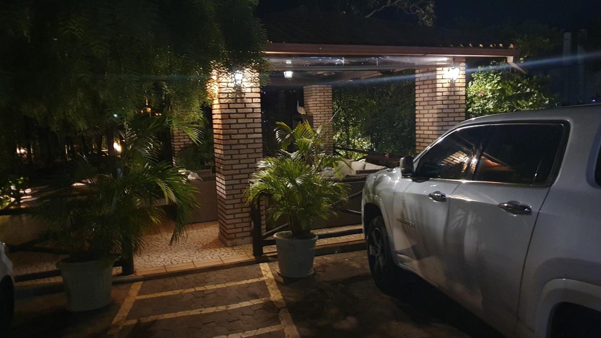 Hotel Das Palmeiras Paracatu Buitenkant foto